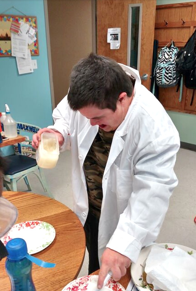 Life Shop Glows for Science