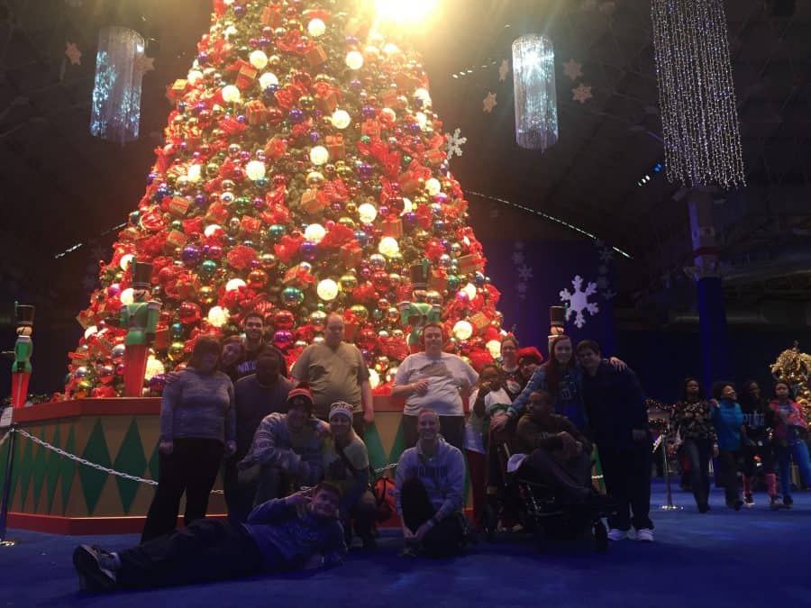 Life Shop Ends 2015 at Navy Pier’s Winter Wonderfest